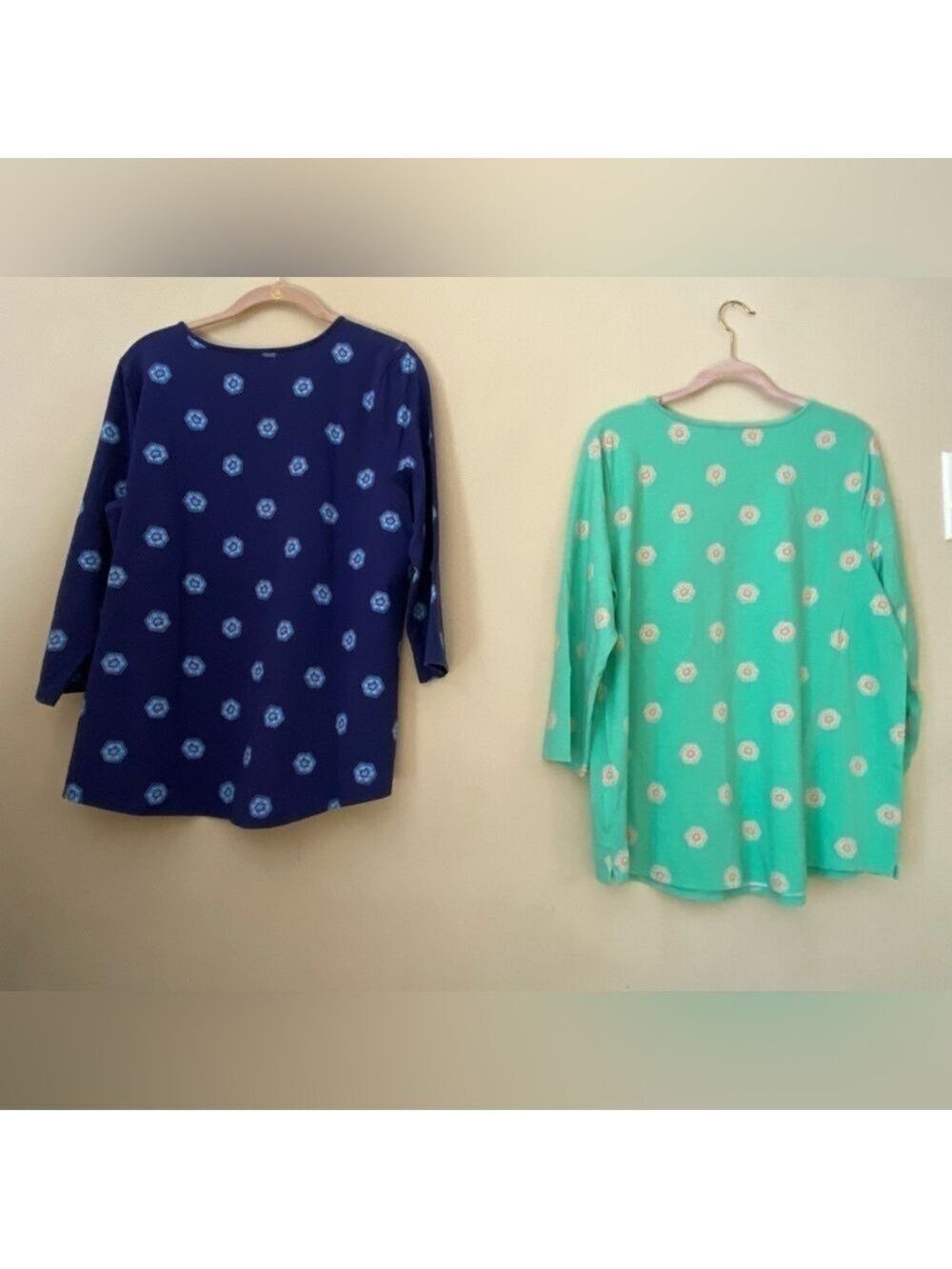 Bundle of 2 C. Wonder Long Sleeve Tops M